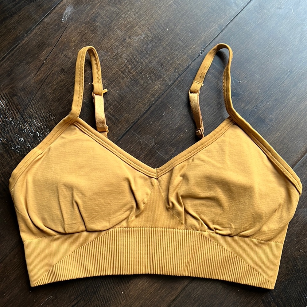 Gold LuluLemon sports bra Size 8